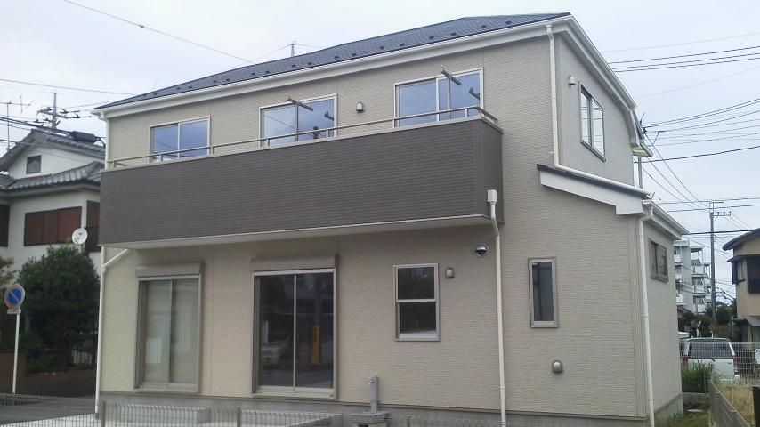 Local appearance photo. Local (10 May 2013) Shooting