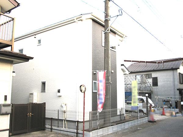 Local photos, including front road