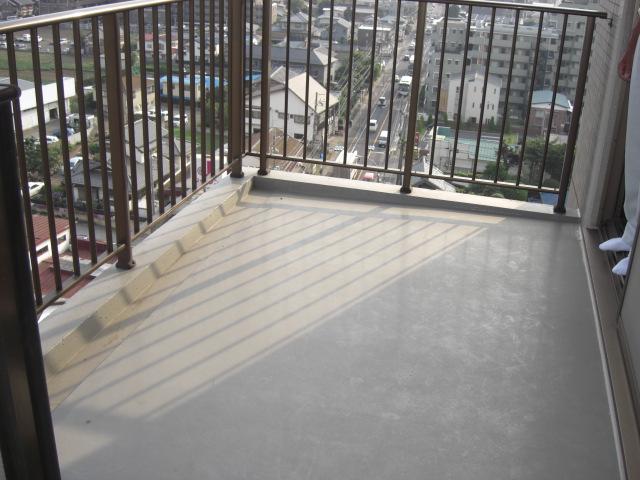 Balcony. Local (July 2013) Shooting