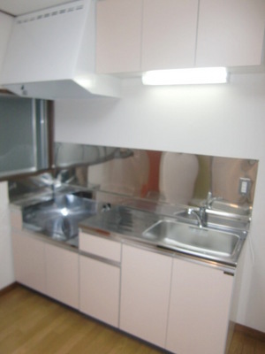 Kitchen. Self-catering is also Hakadori likely kitchen.