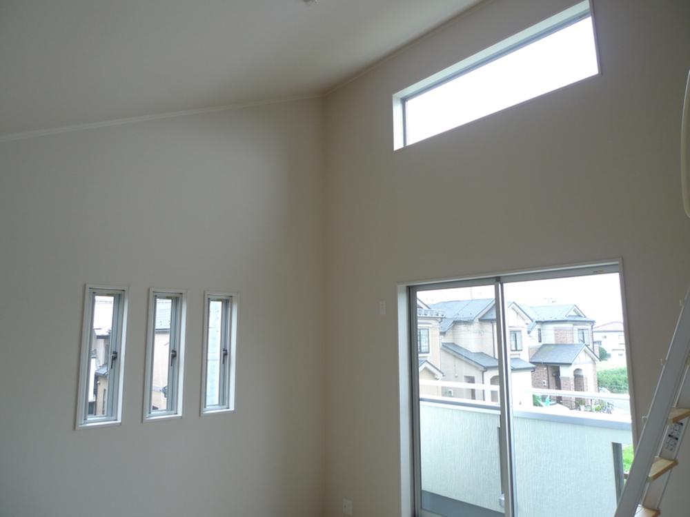 Non-living room. Western-style a feeling of opening with a gradient ceiling