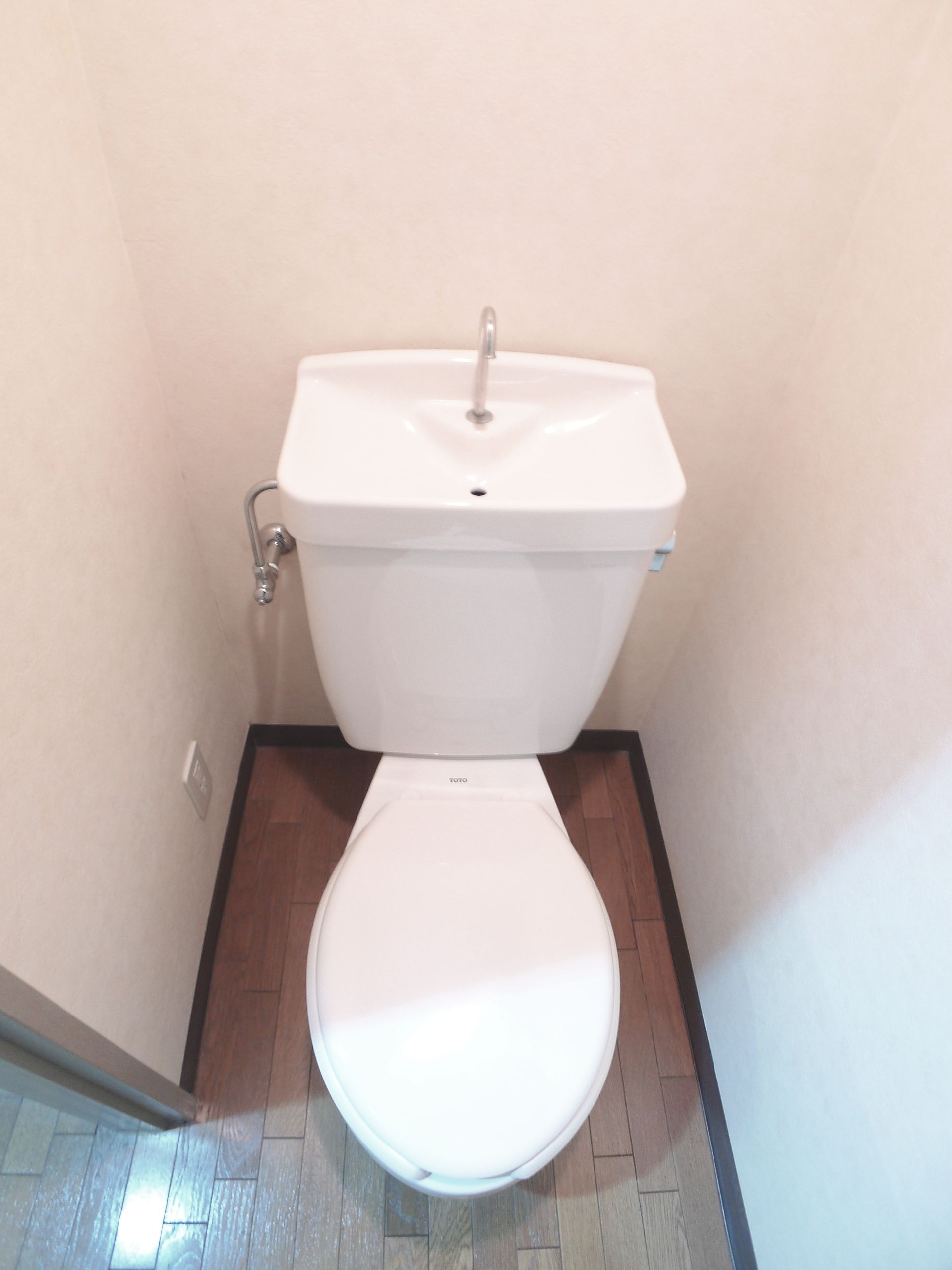 Toilet.  ☆ Able If brokerage commissions 0.525-month ☆ 