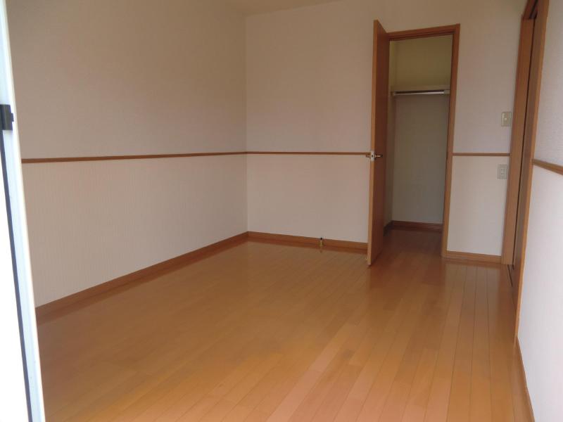 Other room space. I am happy all rooms flooring