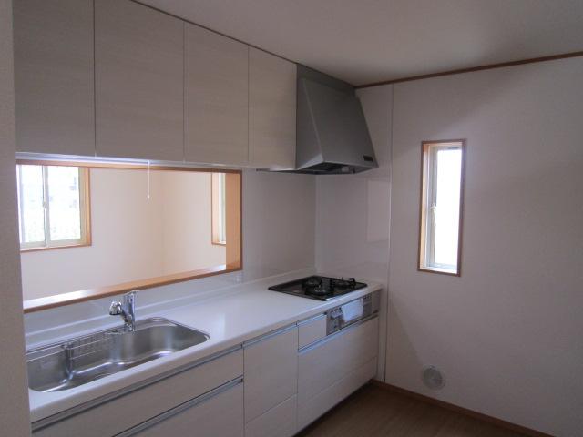 Same specifications photo (kitchen). Example of construction