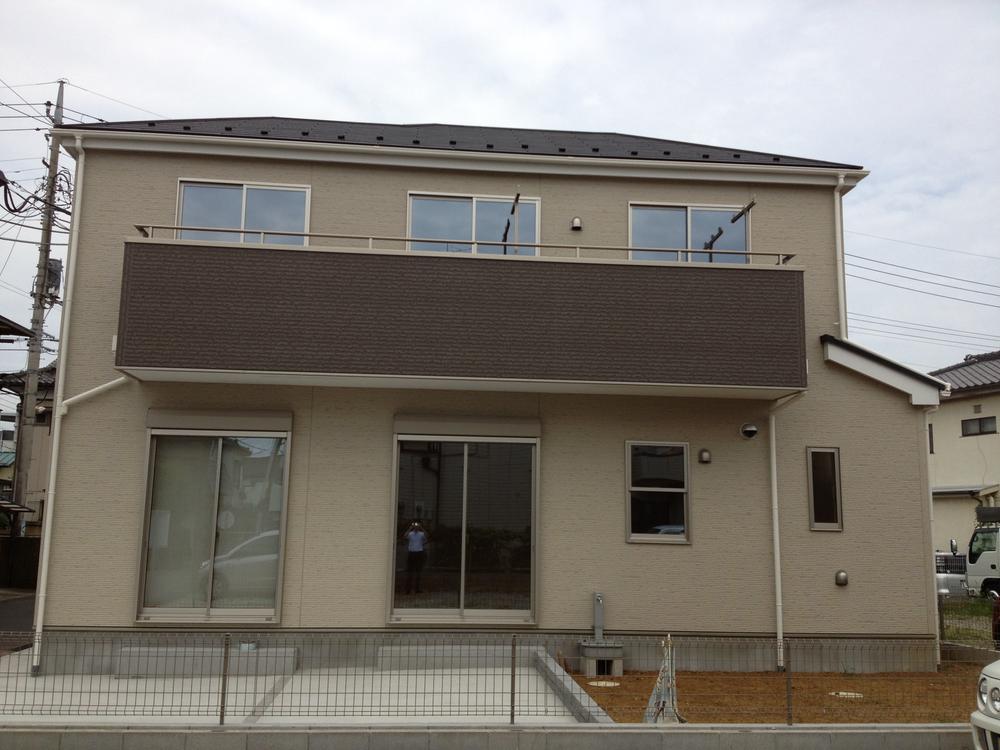 Same specifications photos (appearance). ( Building) same specification