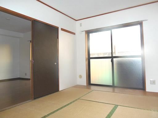 Living and room. Bright Japanese-style room.