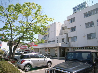 Hospital. Aoyama 657m to the hospital (hospital)