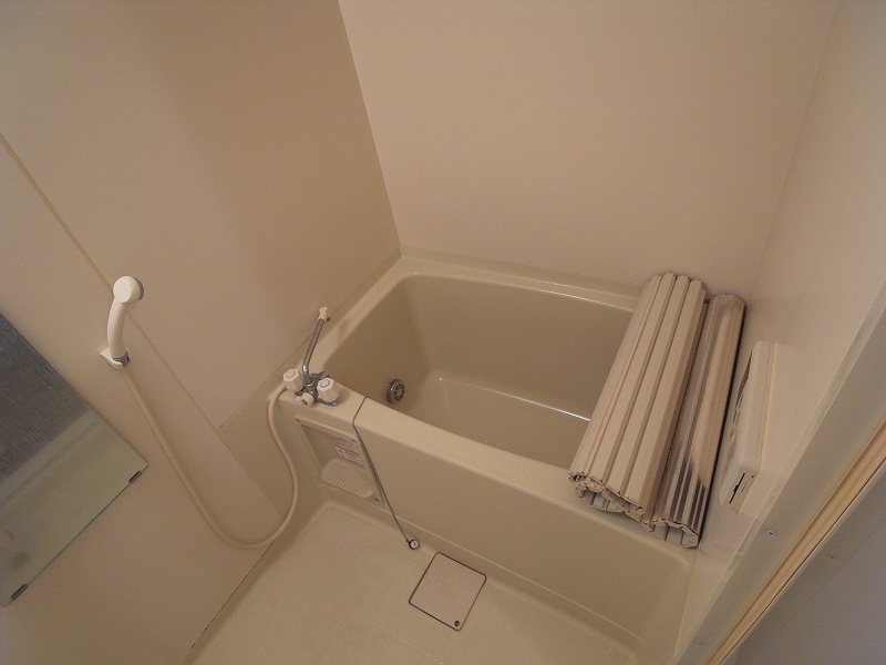 Bath. Bathroom There is also a feeling of cleanliness, Of course Reheating function with ^^