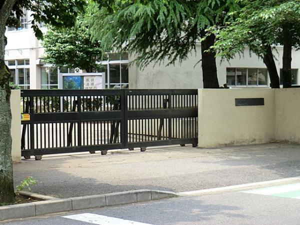 Junior high school. 1200m to Funabashi Municipal Narashinodai junior high school Funabashi Municipal Narashinodai junior high school