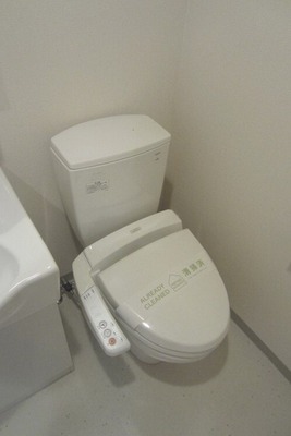 Toilet. Washlet also standard equipment.