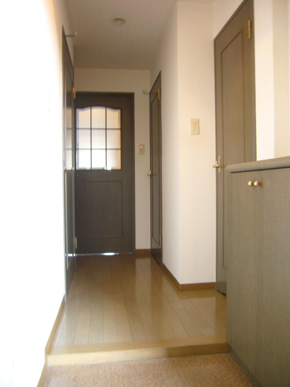 Entrance.  ◆ Entrance (October 2013) Shooting