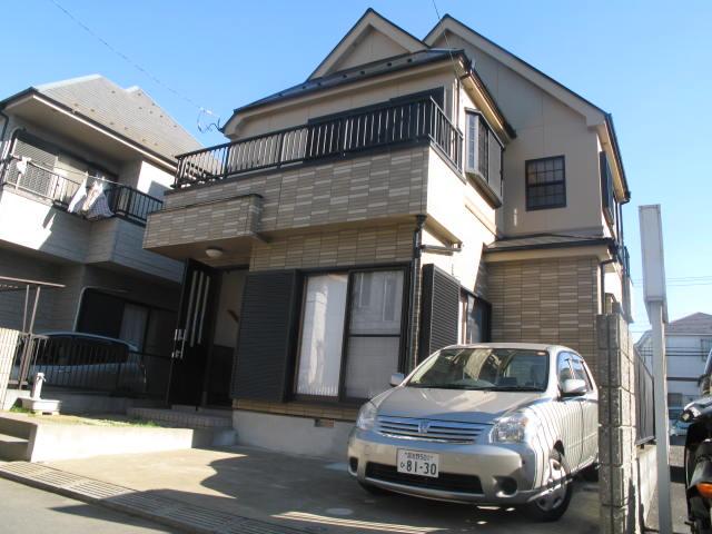 Local appearance photo. Local appearance of calm atmosphere ・ Abundant storage in with attic storage
