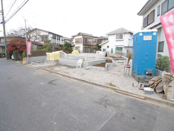 Local photos, including front road. 2013 / 11 / 28 shooting