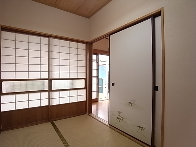 Other room space. Please heal the tired Japanese-style room.