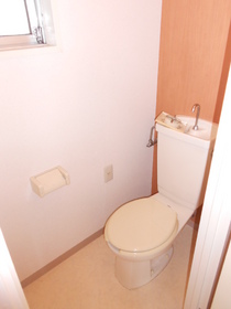 Toilet.  ※ It will be helpful photo ※ 