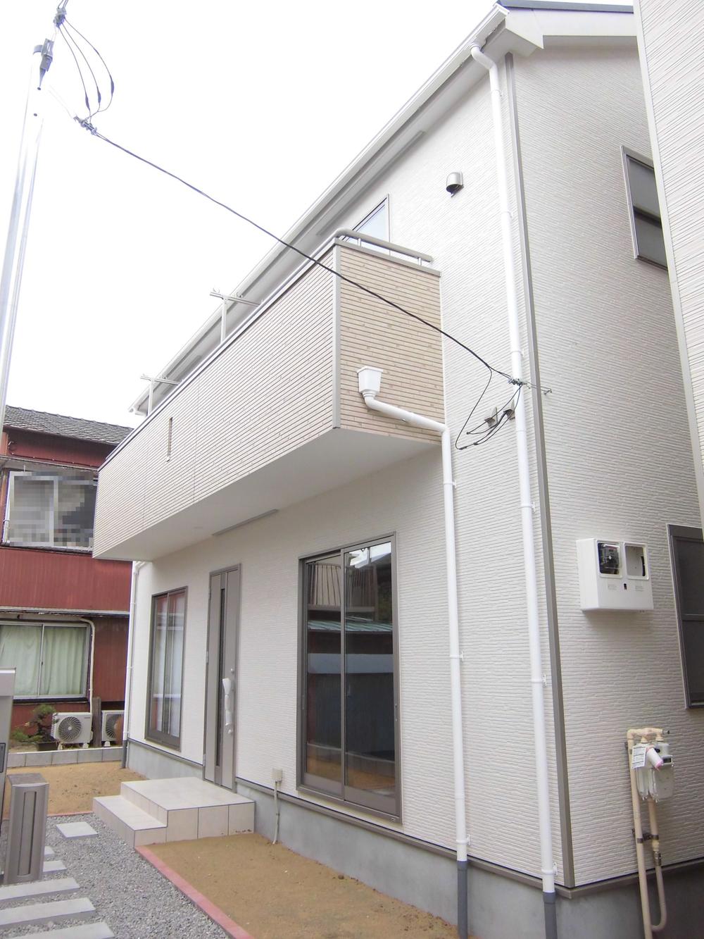 Local appearance photo. This appearance