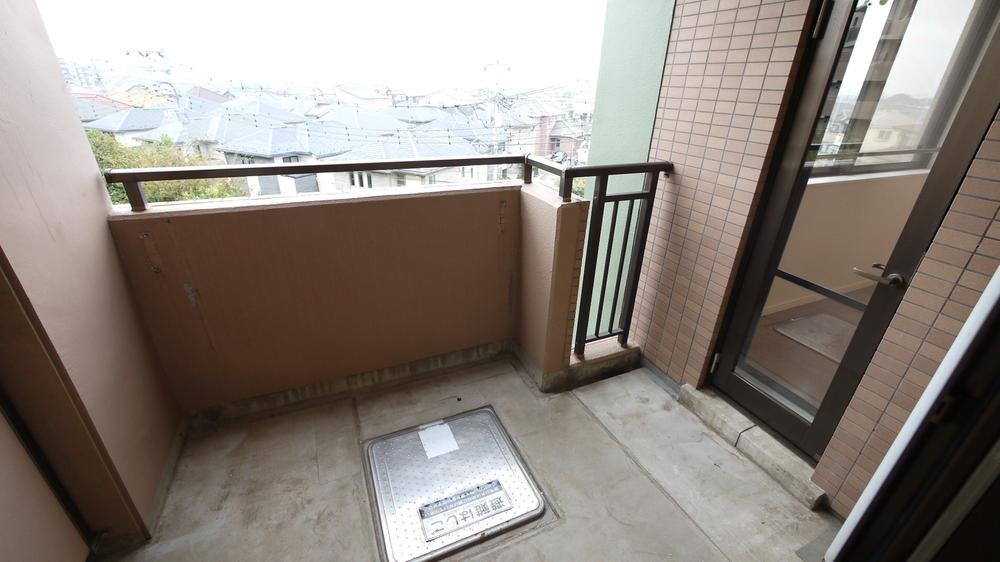 Balcony. Local (11 May 2013) Shooting