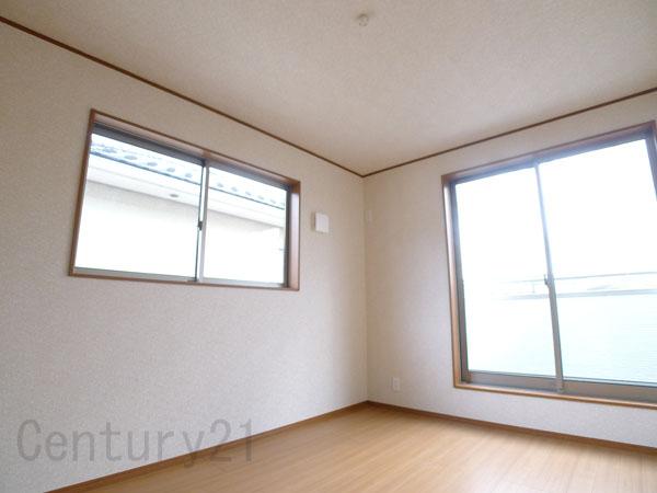 Non-living room. 4 Building