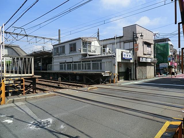 station. Keisei Main Line god of the sea 400m to the Train Station