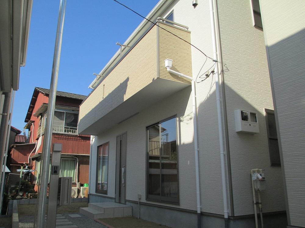 Local appearance photo