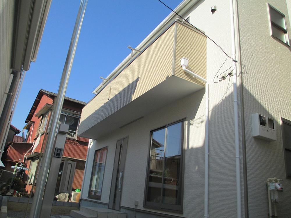 Local appearance photo