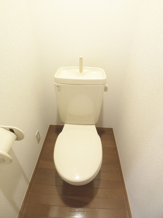 Toilet.  ☆ Able If brokerage commissions 0.525-month ☆