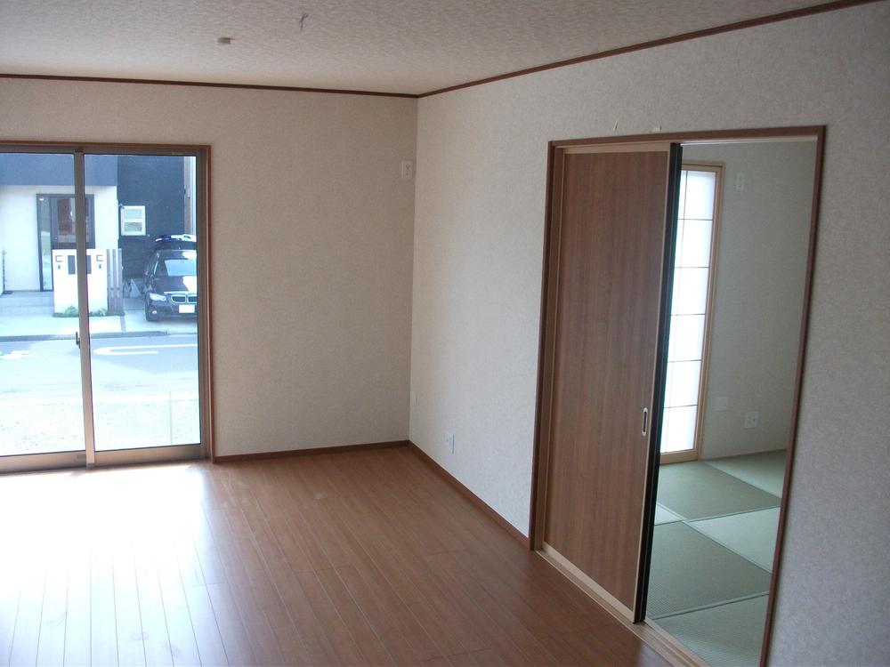 Living. Indoor (11 May 2013) Shooting Easy-to-use standard floor plan.