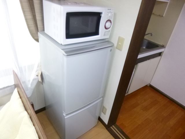 Living and room. refrigerator