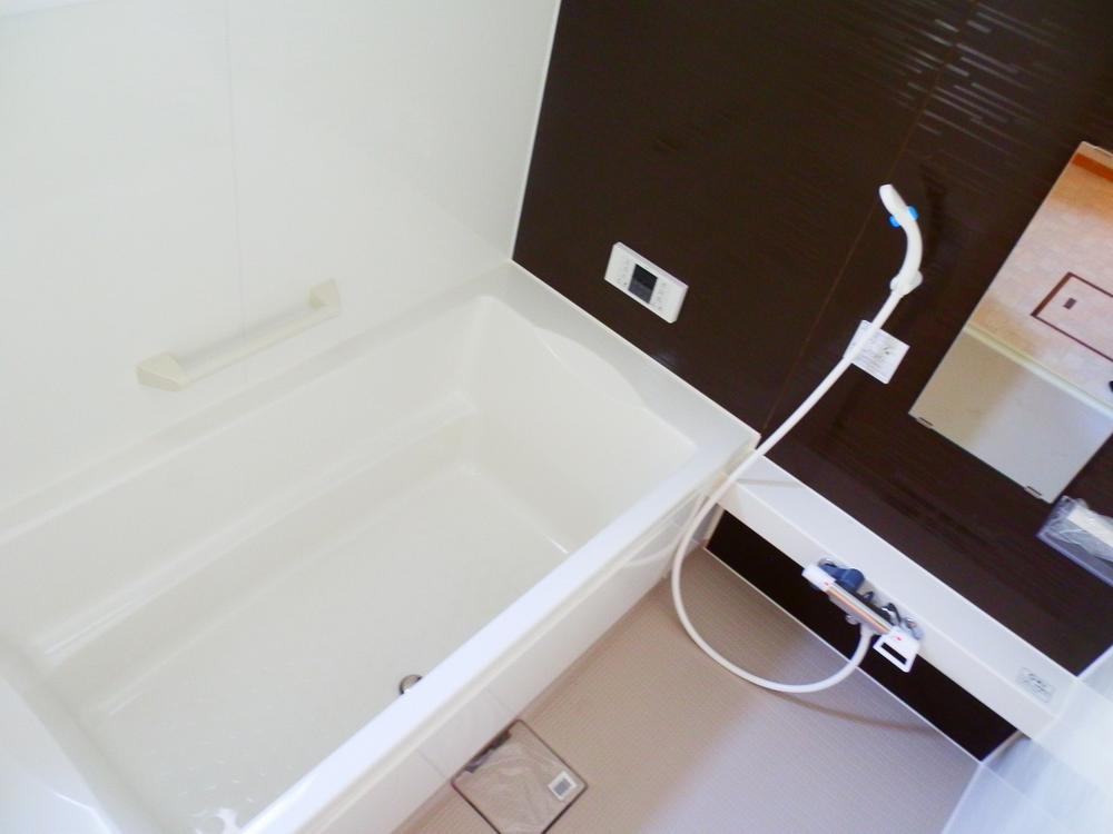 Same specifications photo (bathroom). (3 Building) same specification