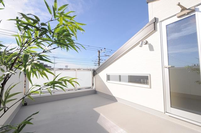 Balcony. Sky balcony construction cases