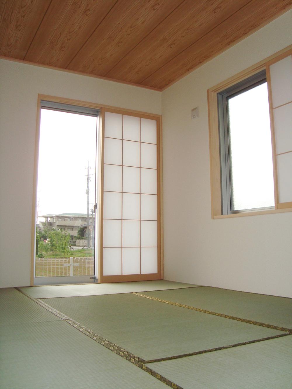 Same specifications photos (Other introspection). Example of construction