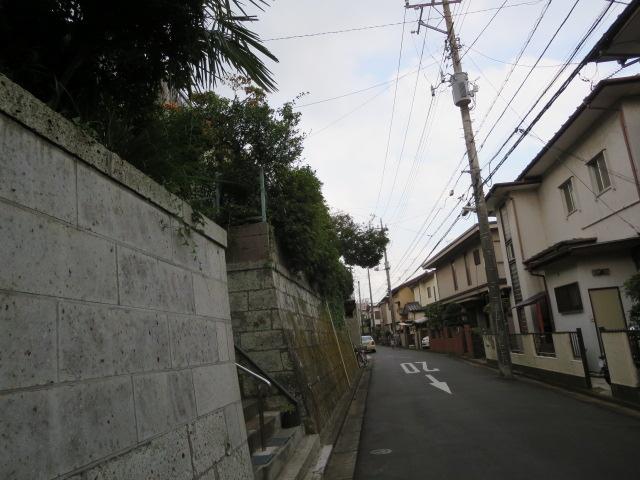 Local photos, including front road. Front road is a quiet residential area of a one-way street.