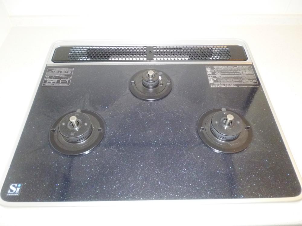 Other Equipment. 9 Building (December 2013) shooting glass top gas table and remove the "Gotoku", It is wiped clean, such as oil, You can by far simple and clean.