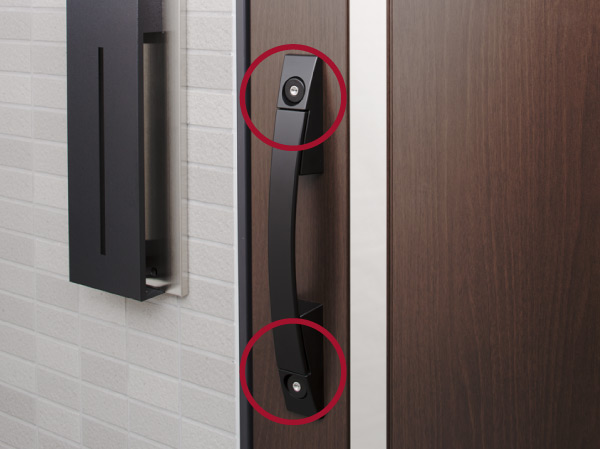 Security.  [Double Rock] Adopt a double lock for locking up and down two places to the entrance door. It takes time to unlock, It enhances the crime prevention effect. (Same specifications)