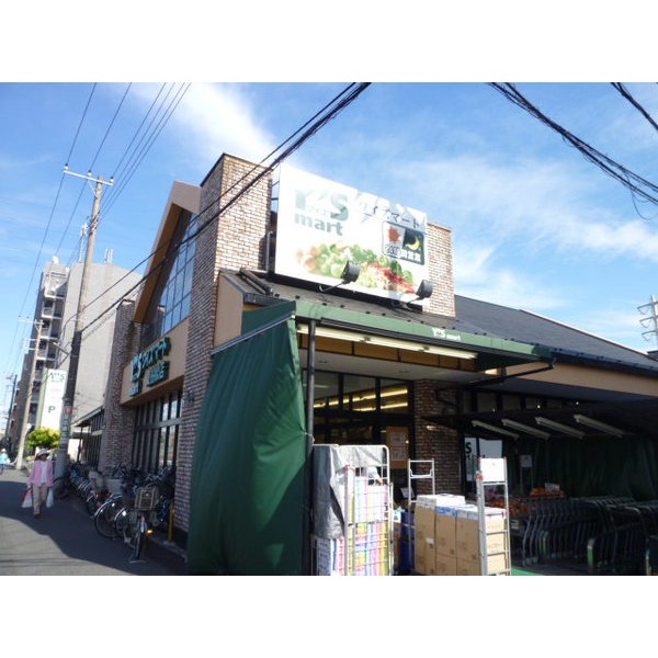 Supermarket. Waizumato Higashifunahashi store up to (super) 291m