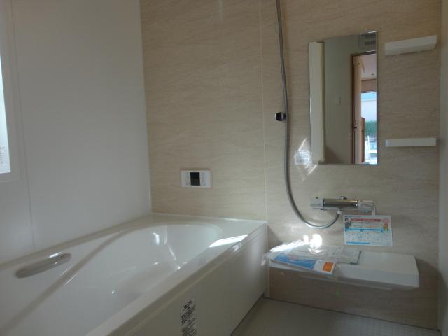 Bathroom. Building 3