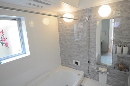 Other Equipment. 1 pyeong type bathroom bathroom drying heater equipped with a wash basin: W = 900 type