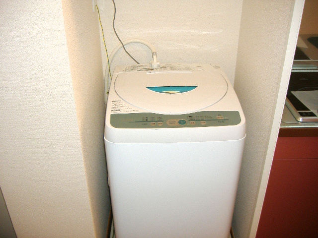 Other Equipment. Fully automatic washing machine