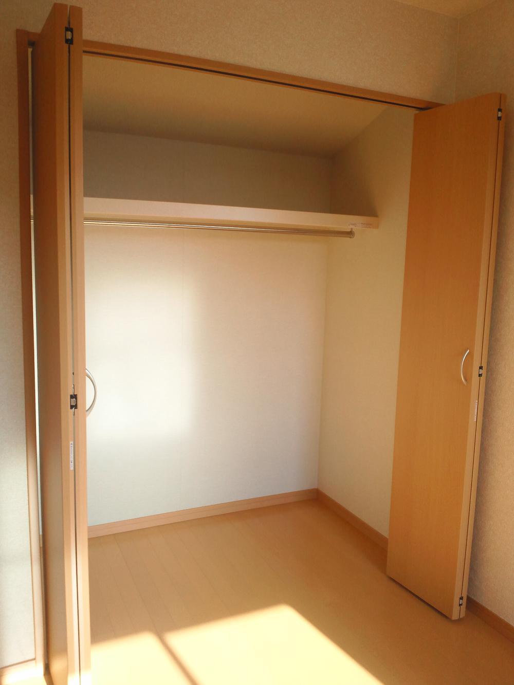 Same specifications photos (Other introspection). Same specifications