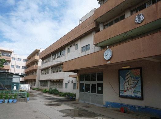 Primary school. Takane until elementary school 1200m