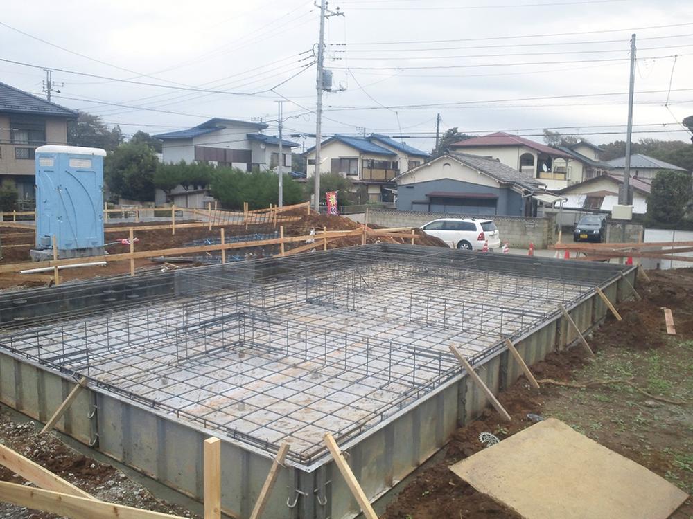 Local appearance photo. Local (11 May 2013) Shooting Foundation reinforcement work