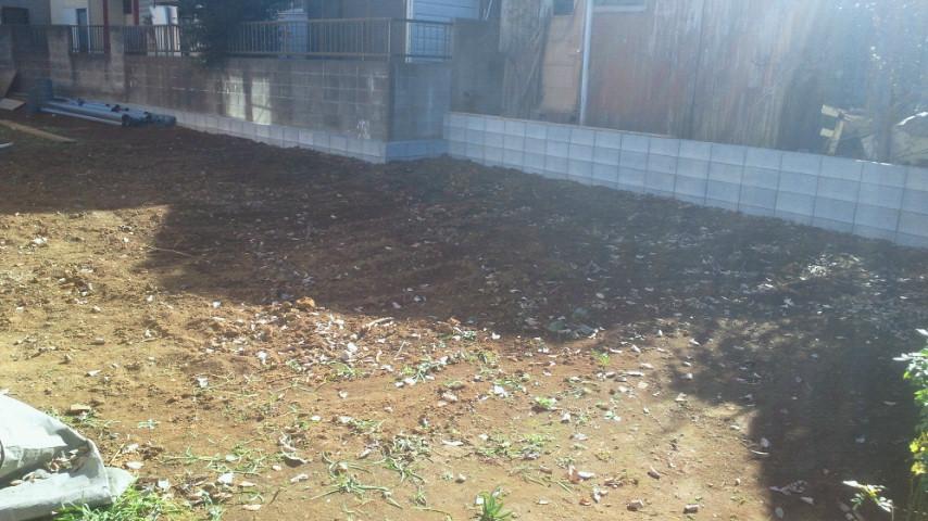 Garden. Local (11 May 2013) Shooting (2) Building Garden about 30 square meters