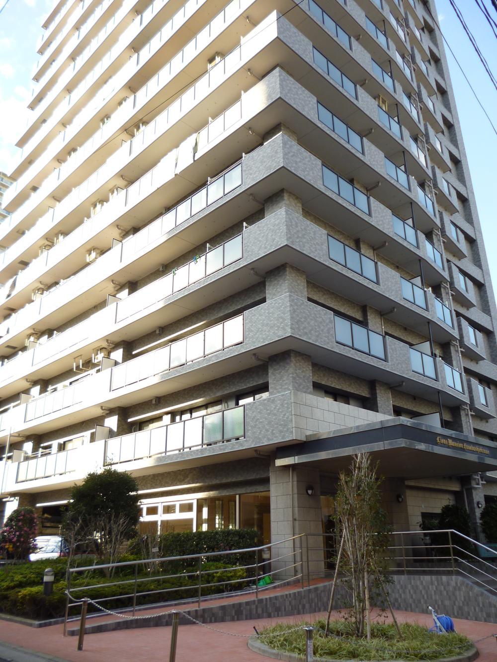 Local appearance photo. ▼ You can suppress the purchase expenses for our seller properties! ▼ "Funabashi Station" 3-minute walk of a good location! ▼ is 17.02 sq roof balcony of the properties of the m! ▼ all means, Contact: Please contact Fujimoto!