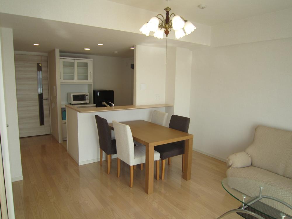 Living. Indoor (11 May 2013) Shooting