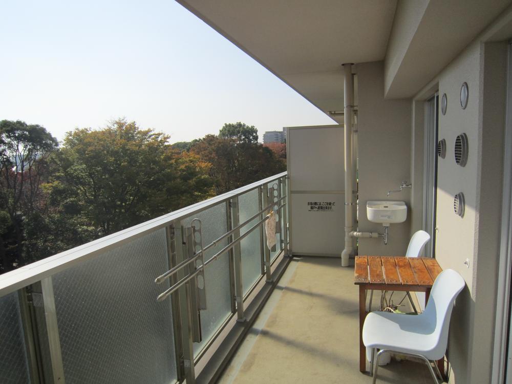 Balcony. Local (11 May 2013) Shooting