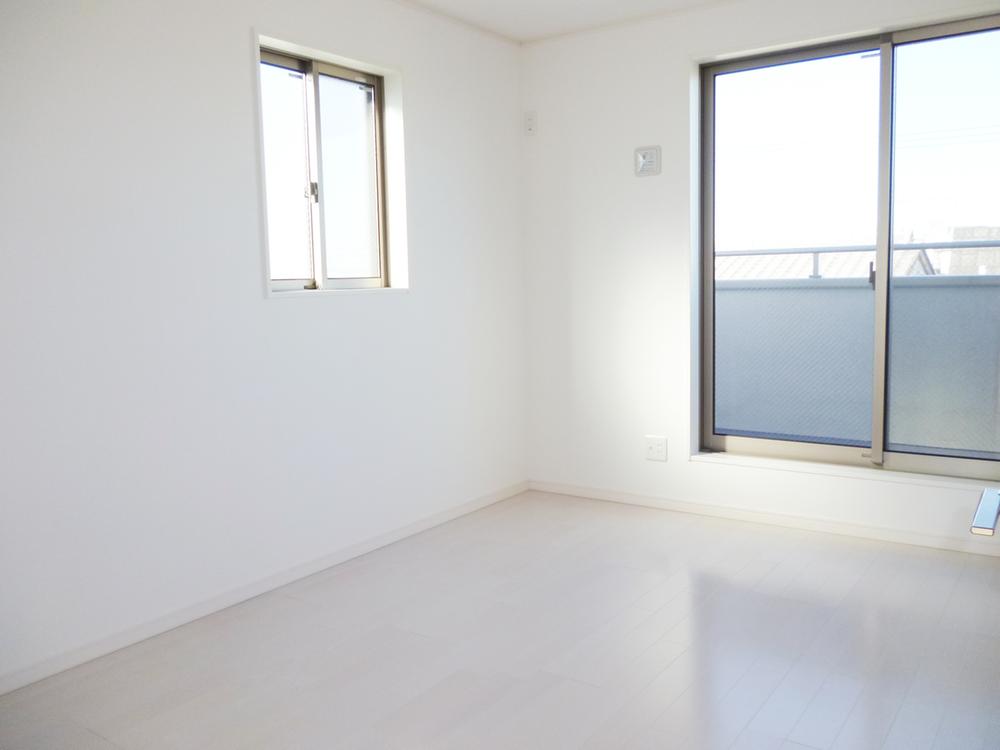 Other introspection. Room (August 2013) Shooting