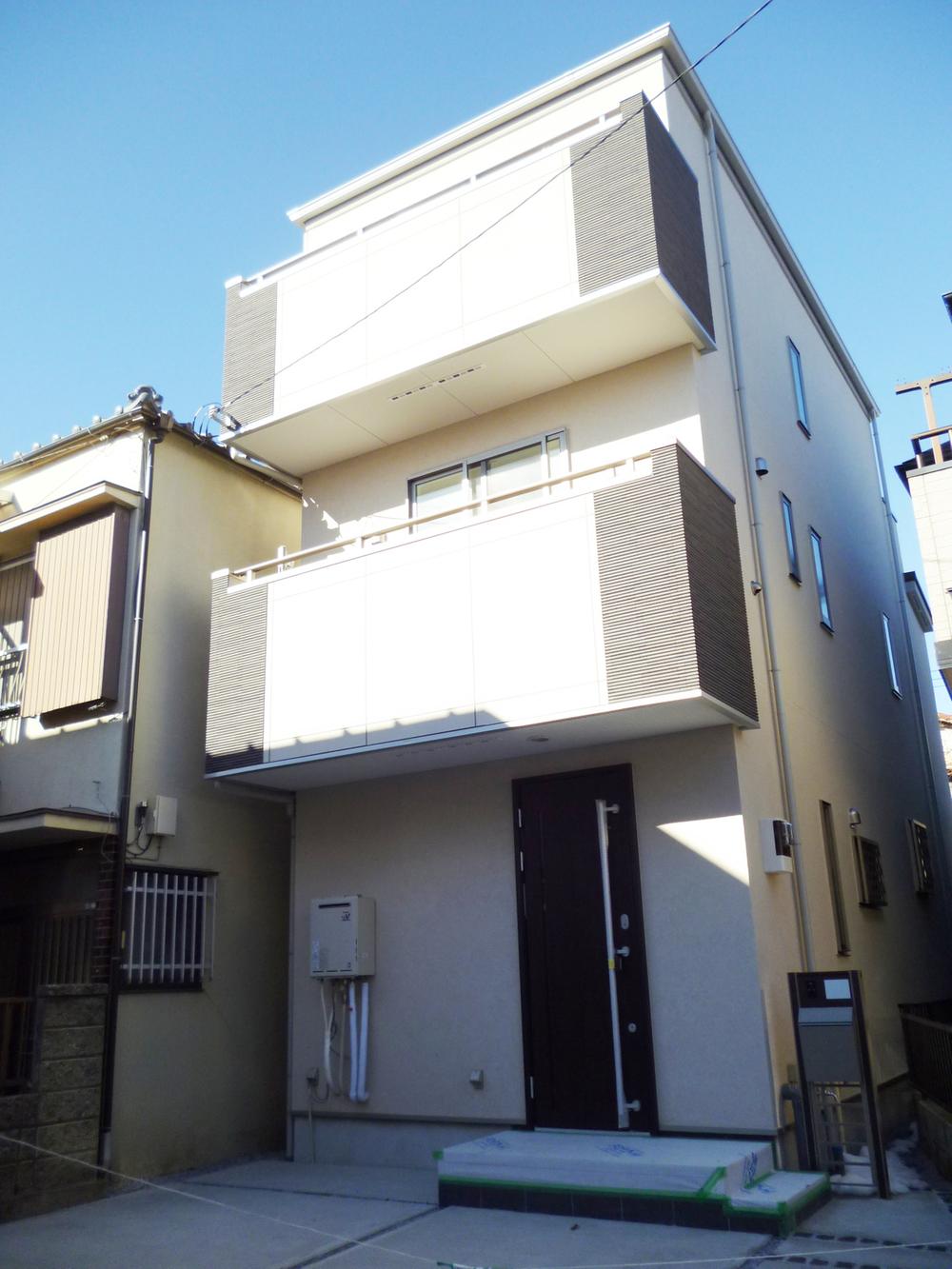 Local appearance photo. Local (10 May 2013) is the location good good shooting convenience day