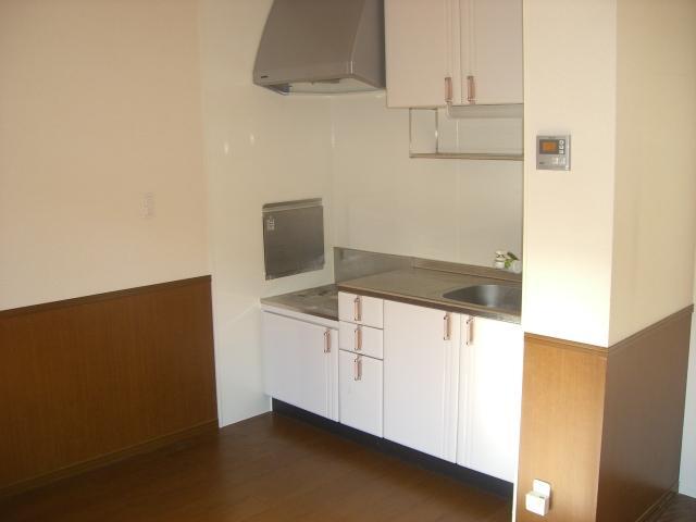 Kitchen. Kitchen is a kitchen with a white base of cleanliness.