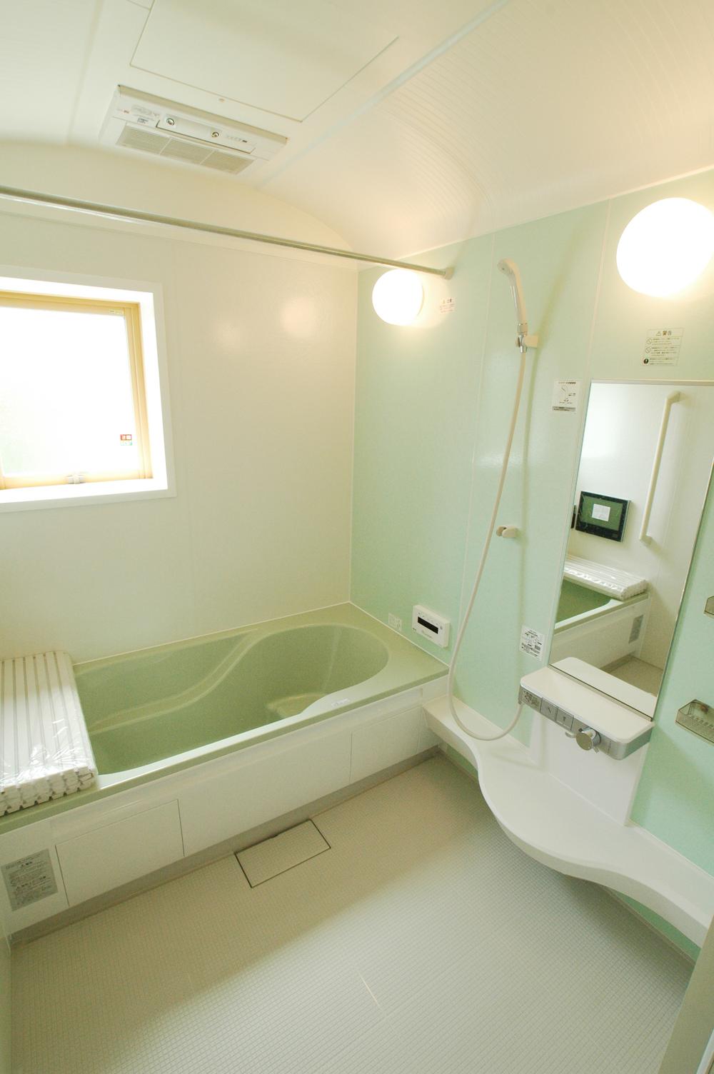 Bathroom. November 2012 registration