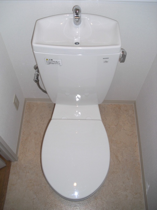 Toilet.  ☆ Able If brokerage commissions 0.525-month ☆